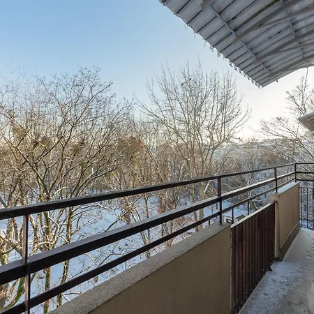 公寓 Bright And Quiet Studio With Balcony In The Center Of By Renters 华沙